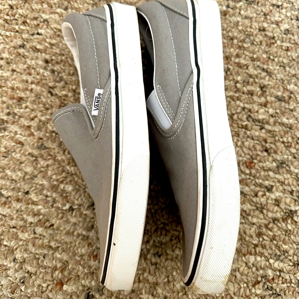GRAY VANS